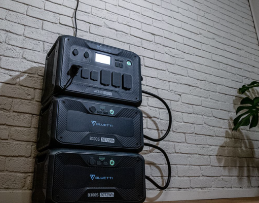 How Solar-Powered Backup Systems Keep Your Home Safe During Blackouts